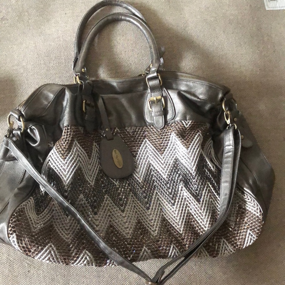 Travel bag